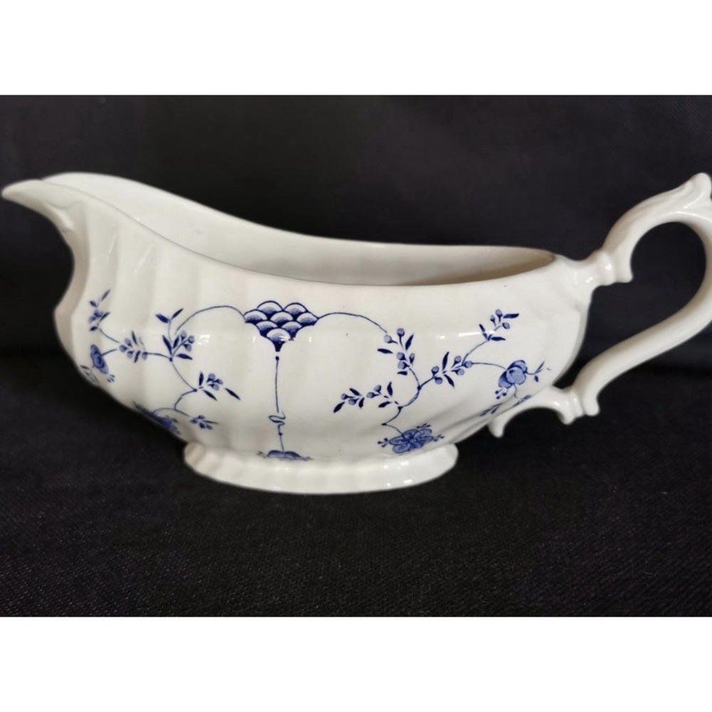 Vintage Myott Finlandia Gravy Boat England Mint